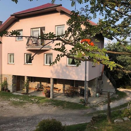Agroturystyka Kapellanka - Kraina Wygaslych Wulkanow Wojcieszów Exteriör bild