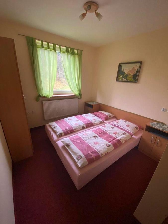 Agroturystyka Kapellanka - Kraina Wygaslych Wulkanow Wojcieszów Exteriör bild