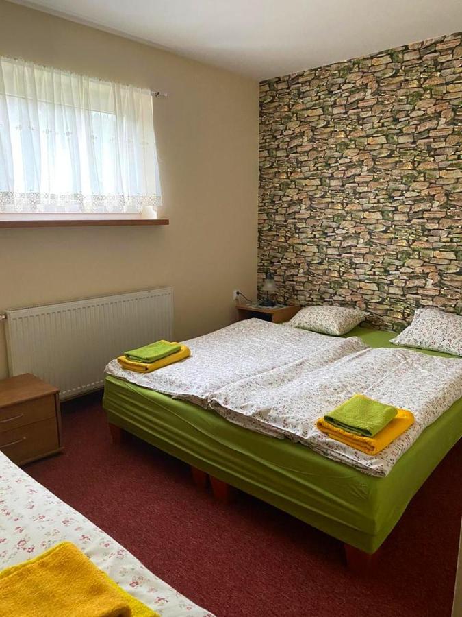 Agroturystyka Kapellanka - Kraina Wygaslych Wulkanow Wojcieszów Exteriör bild